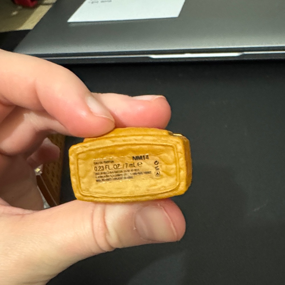 MCM Mini Bag Charm/Eau de Parfum - Picture 5 of 7